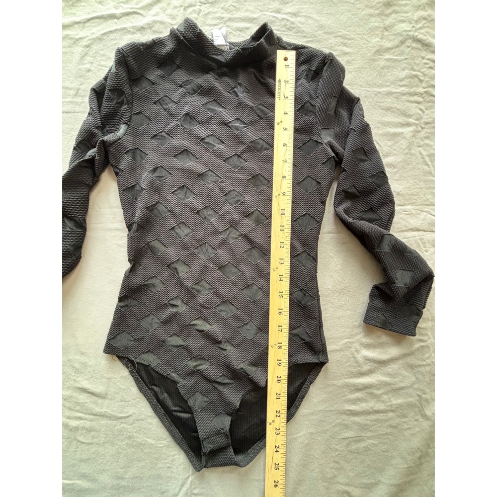 Fashion Nova Black Mesh Diamond Lattice Bodysuit Mock Neck Long Sleeve Medium - Picture 4 of 5